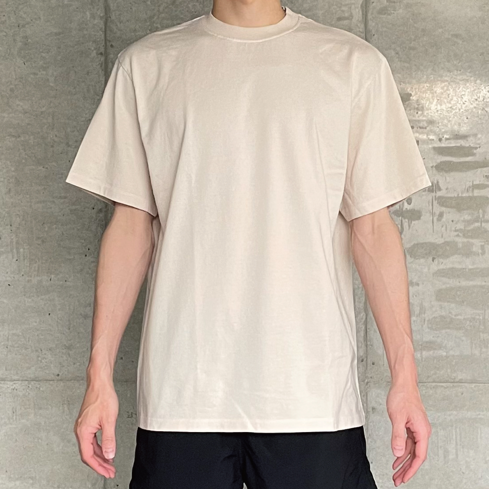 tシャツ だに オファー 首